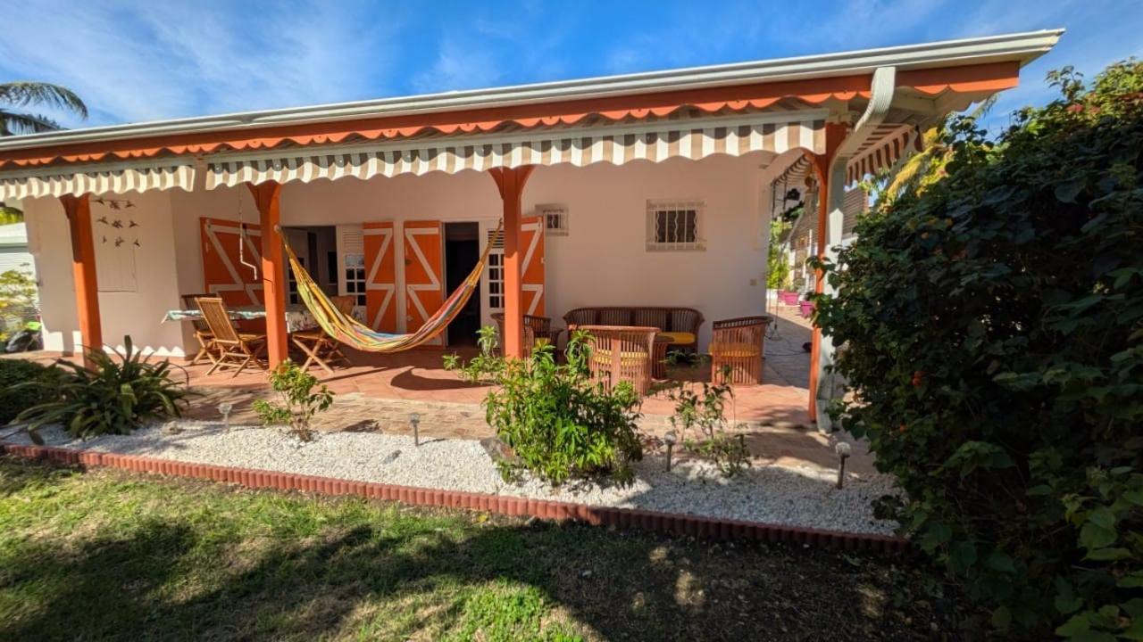 Villa Z'Epices-Marina C0Nciergerie Saint-Francois  Exterior photo